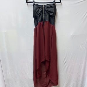 Deb 1X Strapless Dress with zipper in front